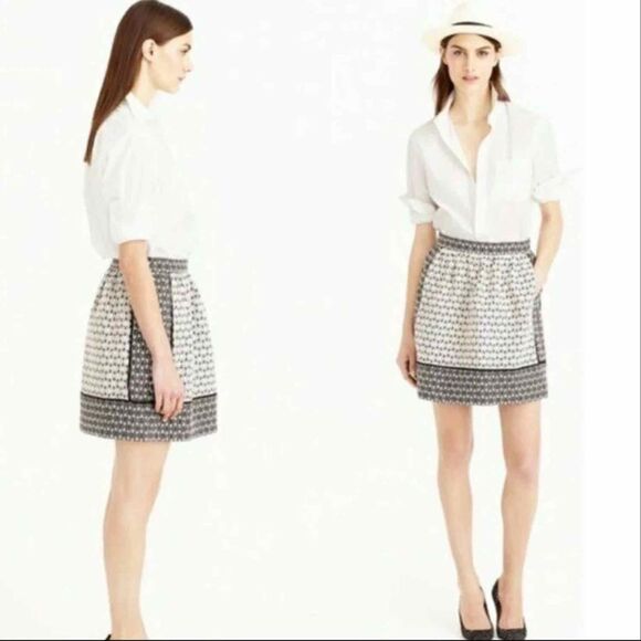 J Crew Textured Multi Print White and Black Skirt - Picture 8 of 8